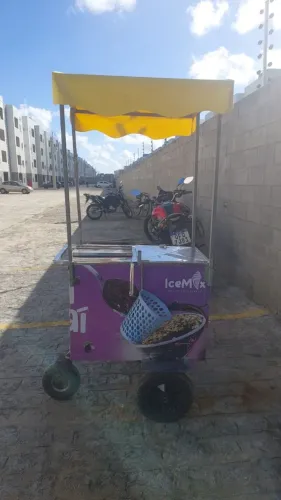 Carrinho de açaí 