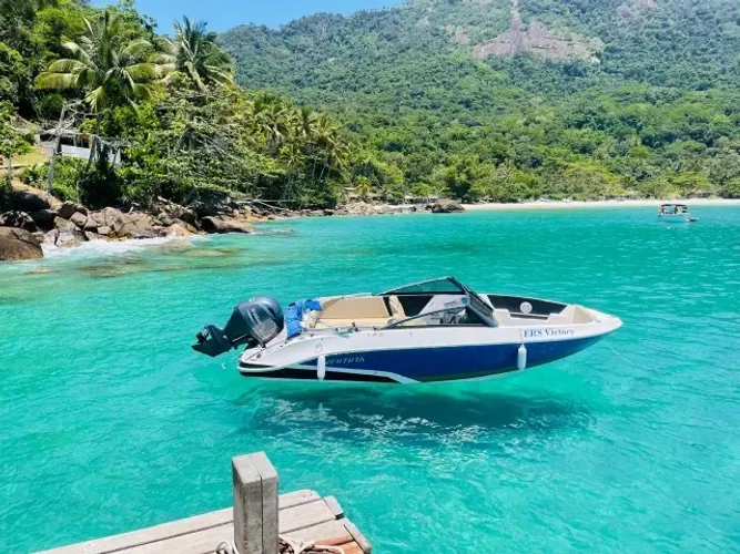 Lancha Ventura 19ps motor 115 Yamara 4 tempos 