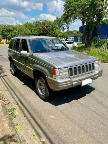 Jeep Grand Cherokee Limited 5.2 Aut. 1998