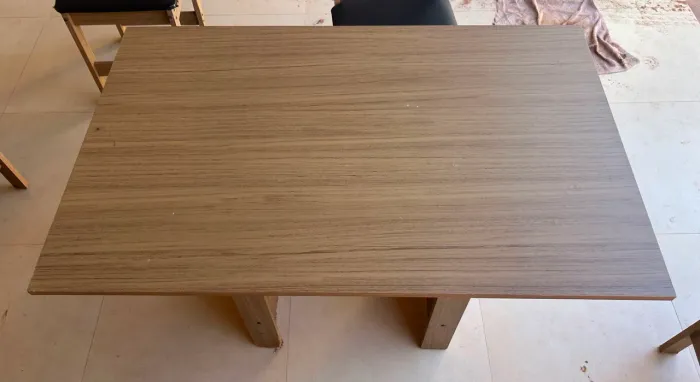 Mesa com cadeiras