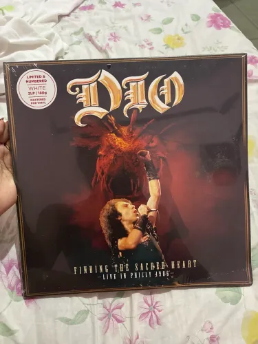 vinil duplo branco de Dio - Finding The Sacred Heart: Live In Philly 1986.