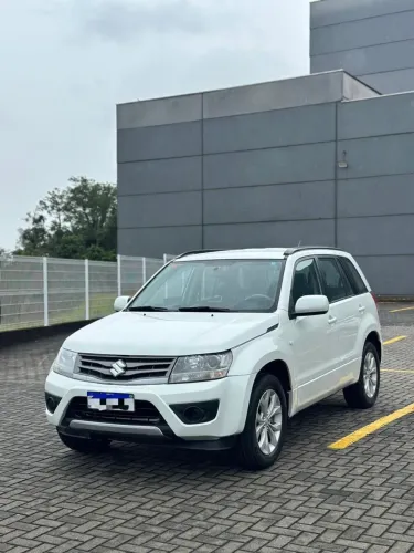 Suzuki Grand Vitara 2.0 16V 4x2/4x4 5P Mec. 2014