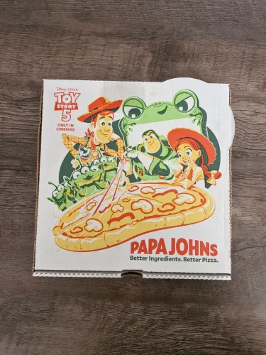 Caixa de pizza papa johns toy story 5