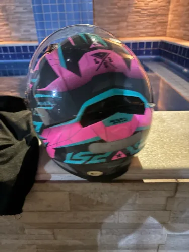 Capacete ls2