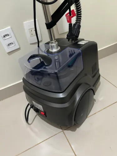 Vaporizador de Roupas / Steamer profissional