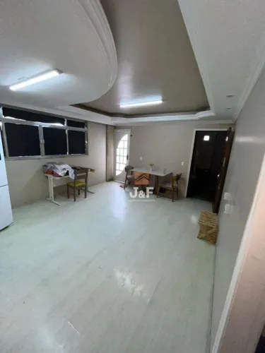 Apartamento com 3 dormitórios à venda, 106 m² por R$ 340.000,00 - Centro - Macaé/RJ