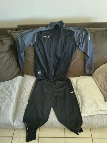 Conjunto moletom importado Alemanha
