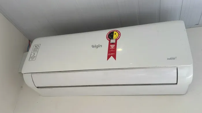 Ar-Condicionado Split HW Elgin Eco Inverter II Wi-Fi 12.000 BTUs R-32 220V