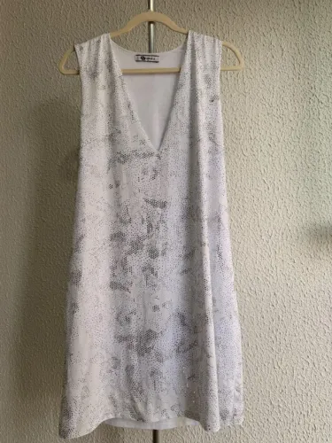 Vestido Colcci Branco com Brilhos - Tam. 38 (Veste 40)