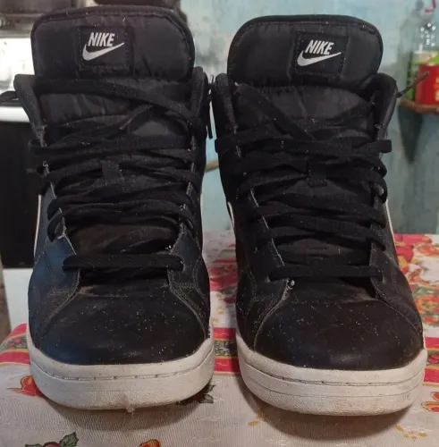 Nike court Royale 2 MID preto e branco