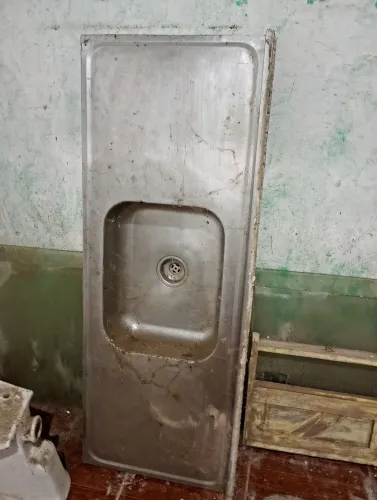 Vendo essa pia de alumínio