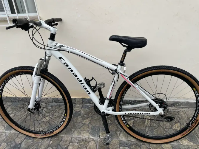 Bicicleta Aro 29 - Novíssima