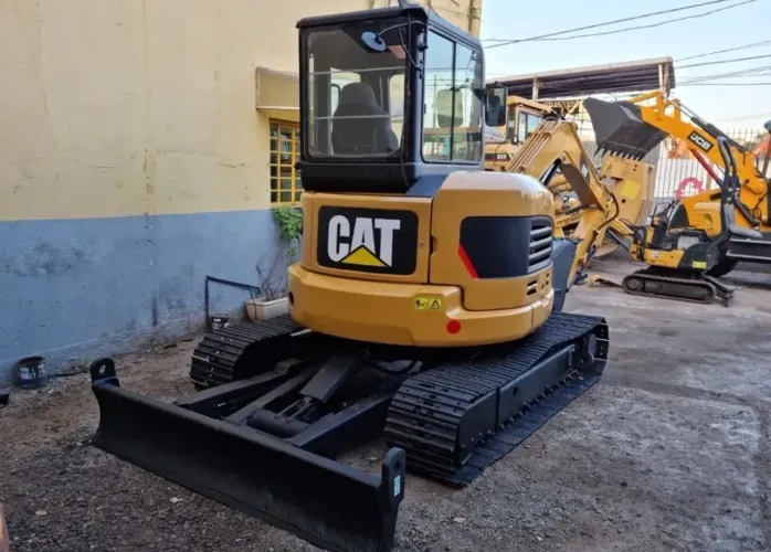 Caterpillar 305E