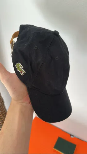 Boné Lacoste Original Preto - Crocodilo Bordado - Fecho em Couro