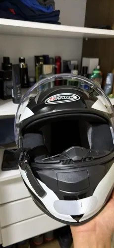 Capacete