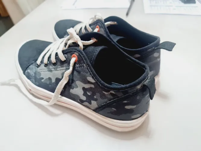 Tens infantil camuflado 33/34