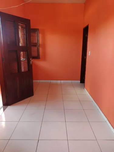 Apartamento Pequeno no Antônio Bezerra