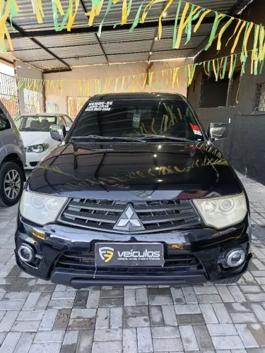 Mitsubishi L200 Triton GL 3.2 CD TB Int. Dies. Mec. 2014