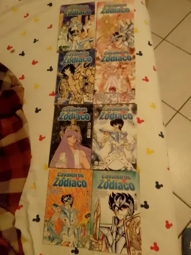 Mangá cavaleiros do zodíaco Sant Seiya volumes 17-23-34-35-37-38-39 e 40.
