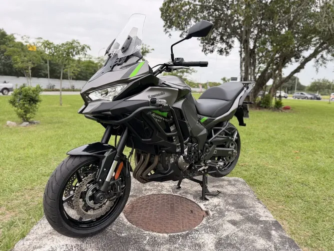 Kawasaki Versys 1000 2024