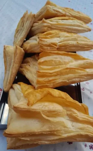 Salgados de encomendas congelados ou frito ou assado...