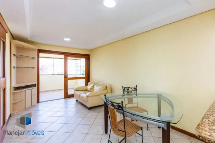 Apartamento de 02 dormitórios, mobiliado no bairro Santana, para locação