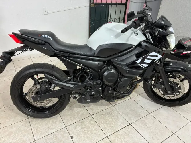 VENDO XJ6 (YAMAHA)