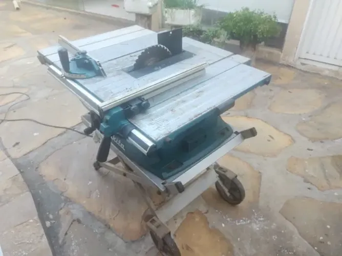 Serra Circular Bancada 255mm 10 1500w mlt100 Makita