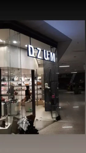 Letras caixa, acrílica e luminosas