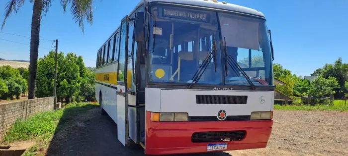 Ônibus Mercedes 