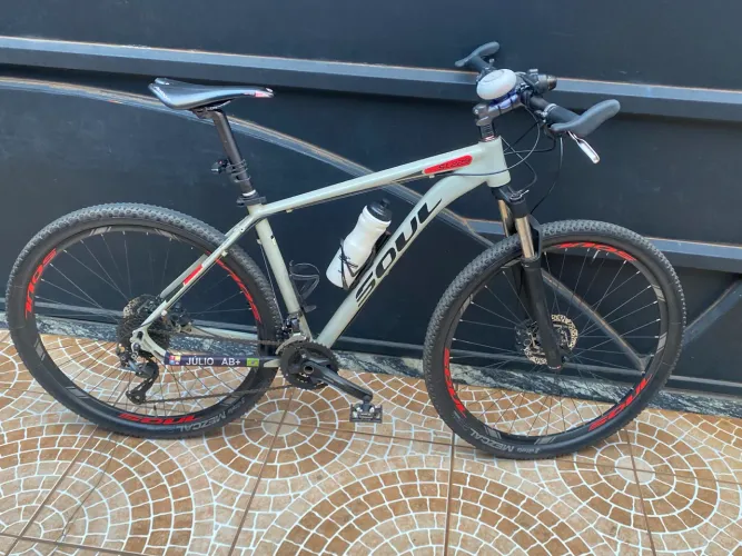 Bicicleta MTB Soul SL229 Aro 29 - Excelente Estado / Pronta para Pedalar