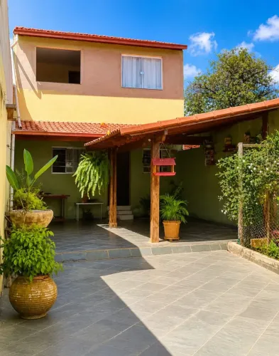 Major Prates ,3 quartos,4 Vagas de Garagem..329.998.00