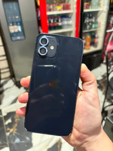 iPhone 12