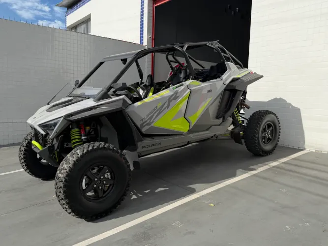 UTV Polaris Turbo R 2022