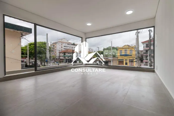 Imóvel Comercial para Locação com Fachada em Vidro  Próximo à Av. Conselheiro Nébias  Sant
