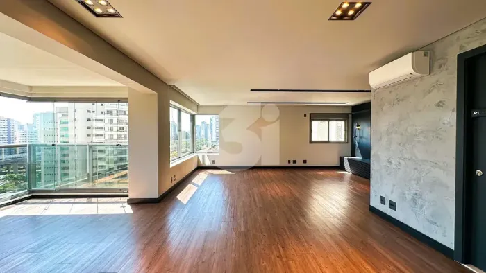 Para Locação com 192m² e 3 Suítes, no Campo Belo, São Paulo - SP