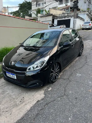 Peugeot 208 GT 1.6 THP Flex 16V 5P Mec. 2017