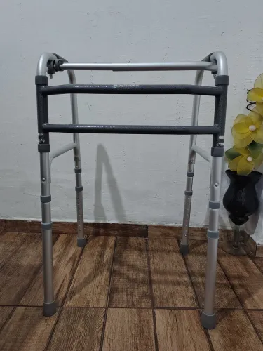 Andador Hospitalar 