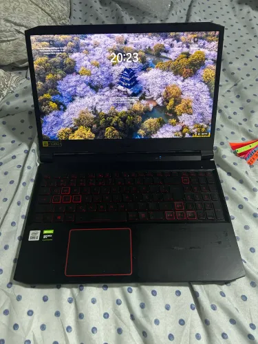 Vende-se Notebook Gamer Acer Nitro 5 