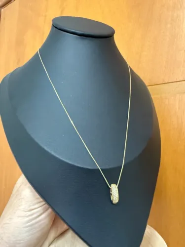 Colar VIVARA de Ouro 18K com pingente de diamantes/ Garantia/ Loja física