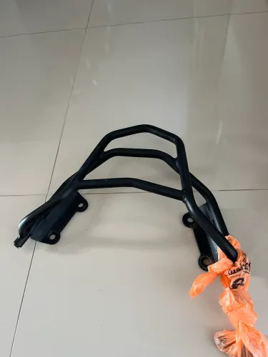 Suporte baú lander 21+