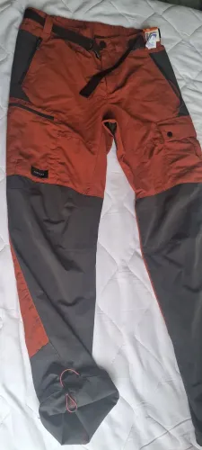 Calça esportiva 