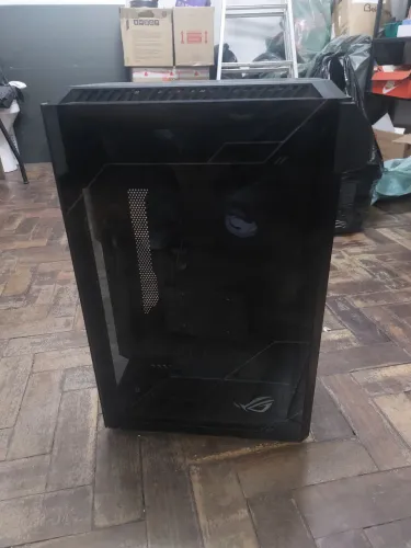 Azus ROG-Z11