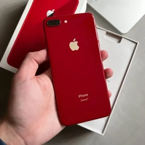 iPhone 8 plus seminovo cor vermelha com tela trincada!!!!