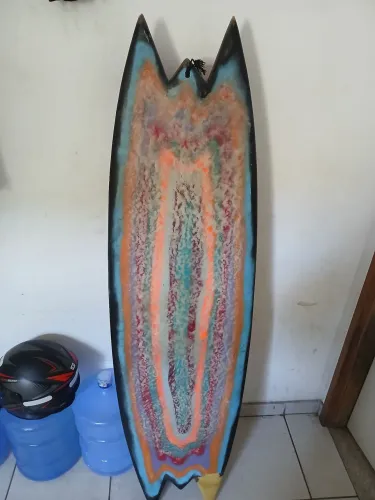 Prancha de surf tipo fish