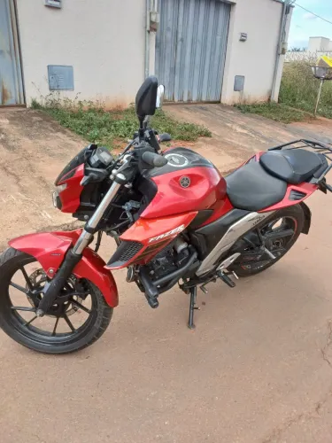 Fazer 250