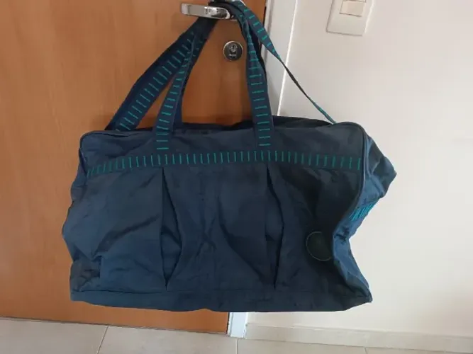 Mala grande azul