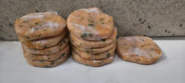 Hambúrguer de frango artesanal