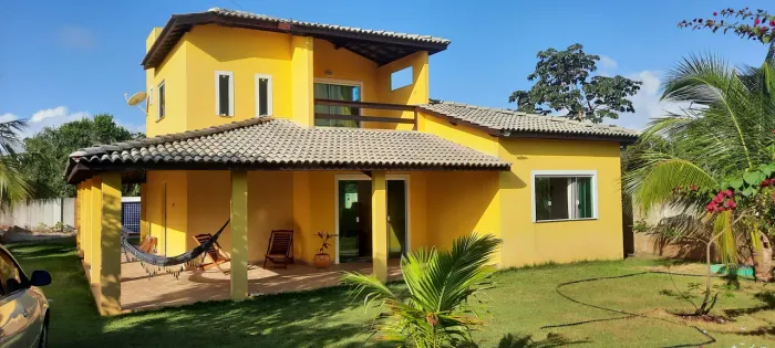 Casa de temporada com piscina e churrasqueira - Linha Verde. Águas de Sauípe.