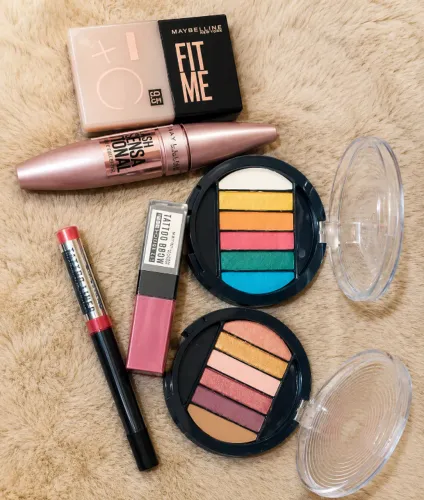 Kit maquiagem Maybelline
